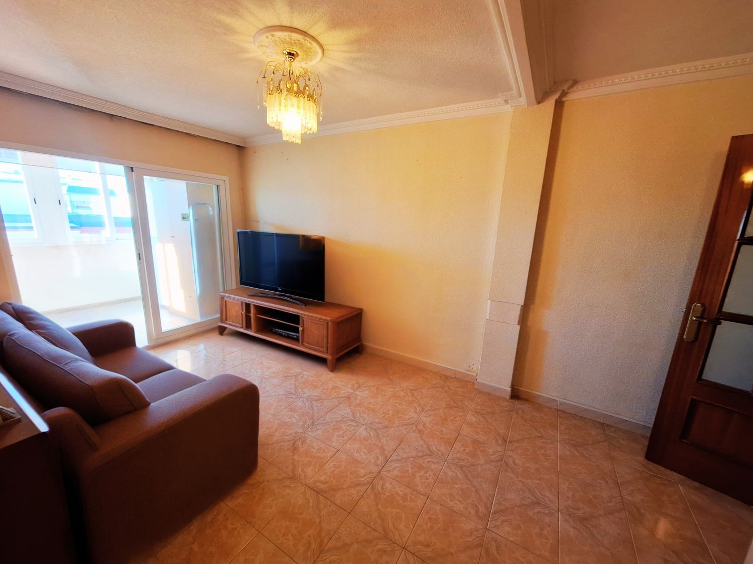 Sala d'estar de Pis en venda en Móstoles amb Aire condicionat, Calefacció i Terrassa