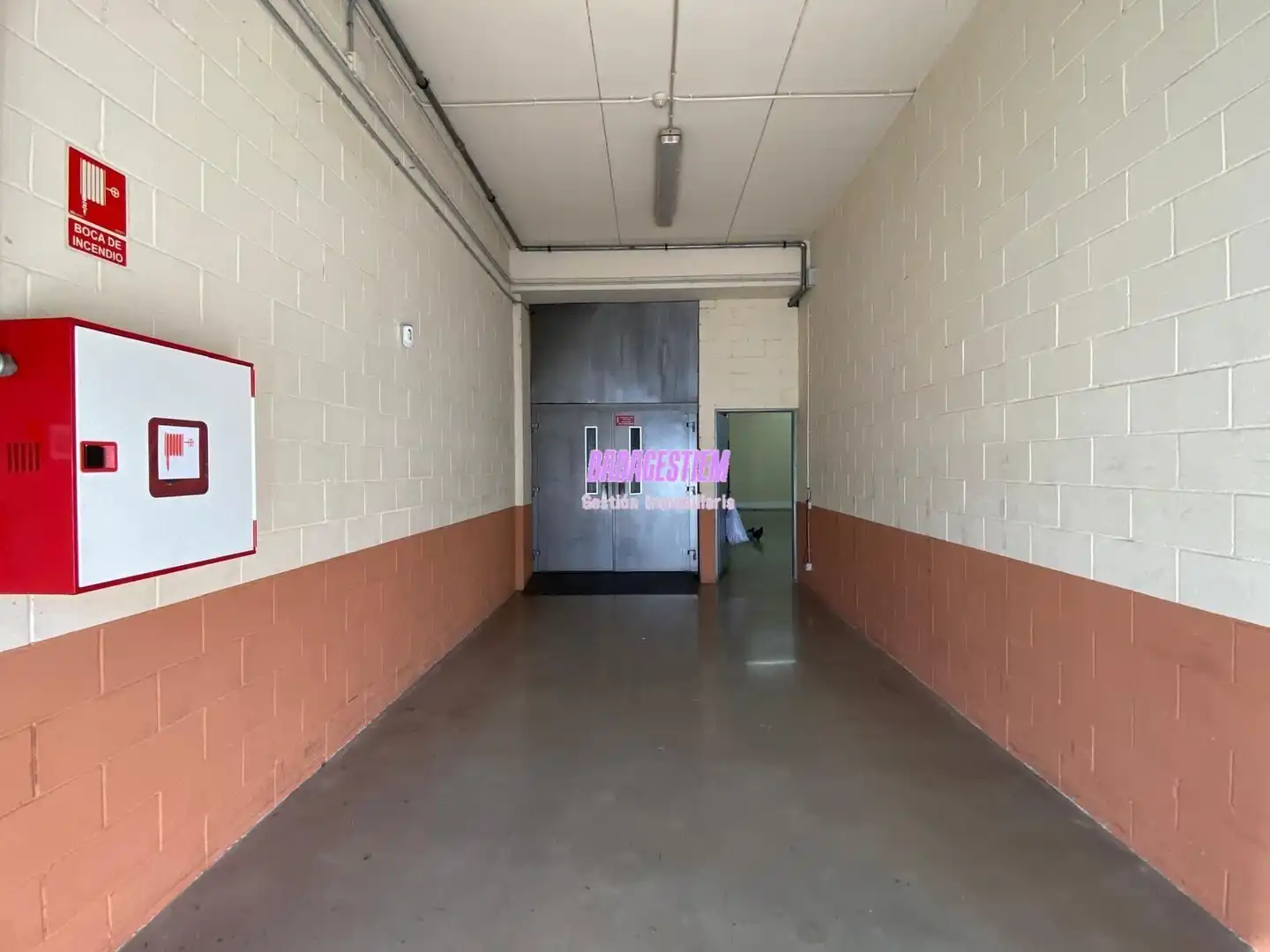 Local comercial en venda a Montigalà - Sant Crist, imagen 20