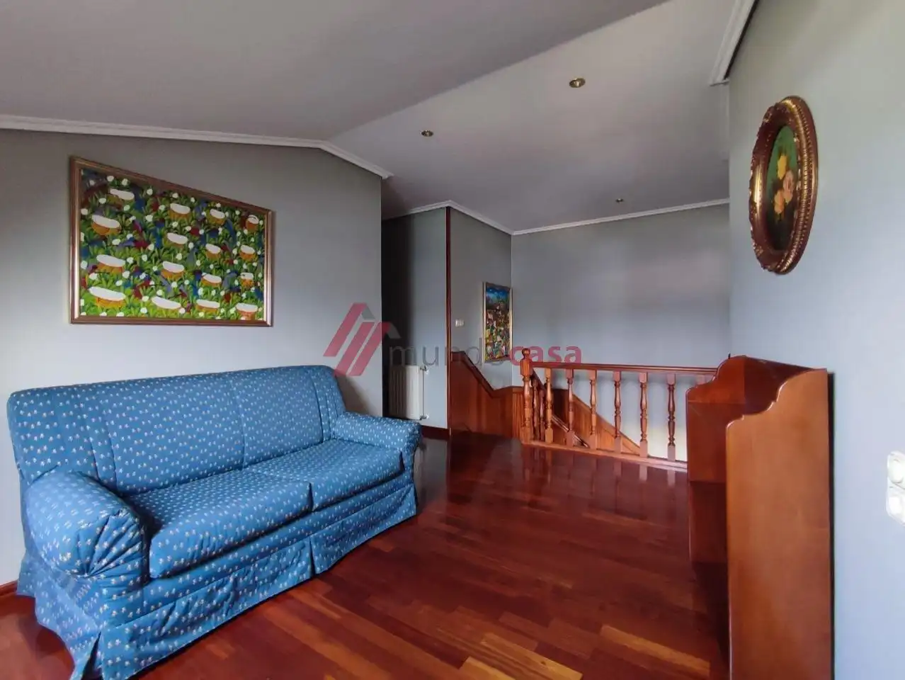 Sala d'estar de Dúplex en venda en Ferrol amb Calefacció, Parquet i Moblat