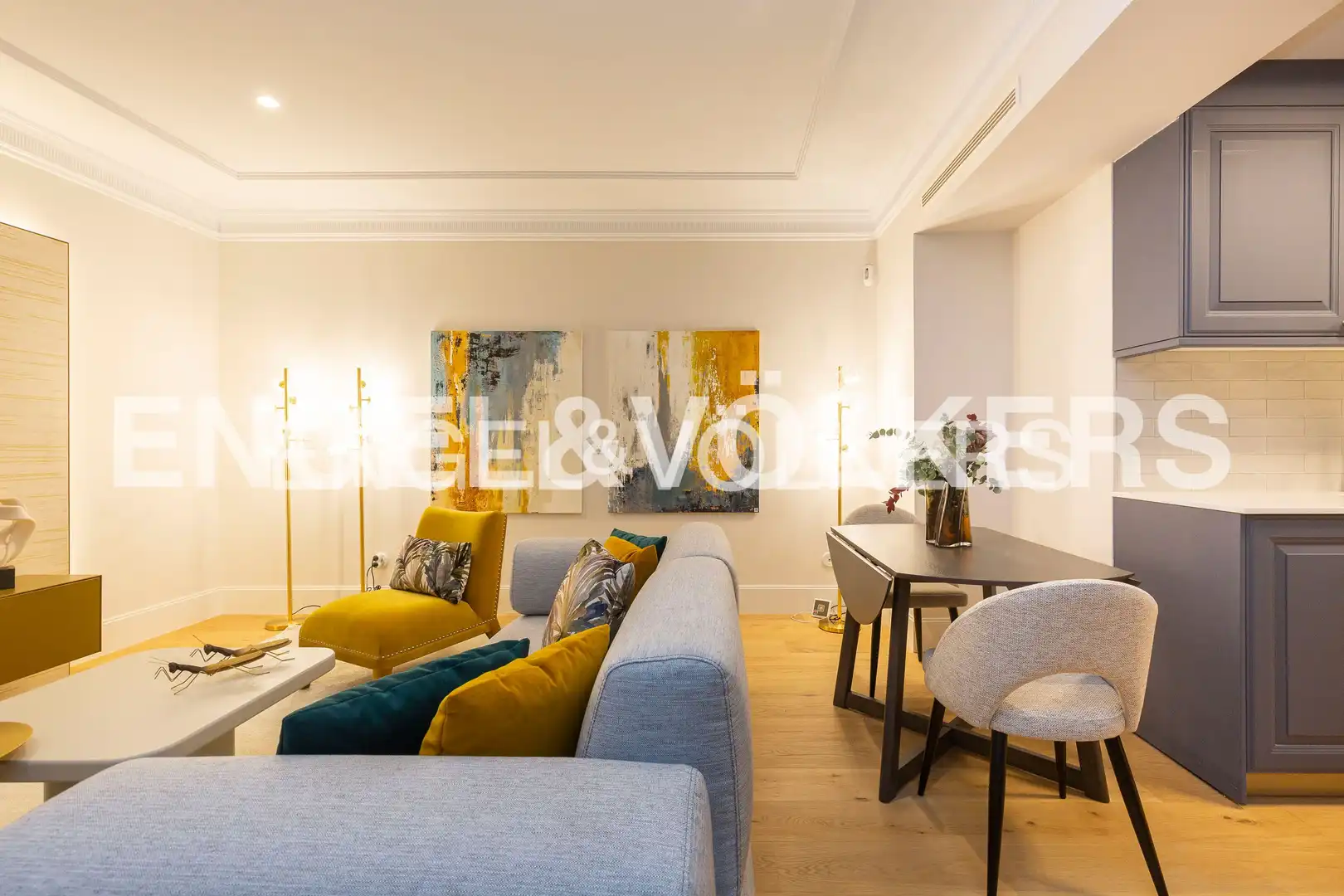 Sala d'estar de Àtic en venda en Madrid amb Aire condicionat, Calefacció i Parquet
