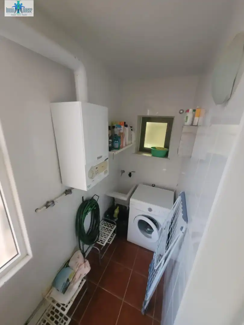 Bany de Apartament de lloguer en Albacete amb Aire condicionat, Calefacció i Parquet