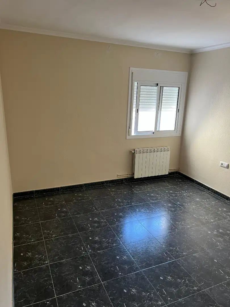 Dormitori de Pis en venda en Tarragona amb Aire condicionat, Calefacció i Traster