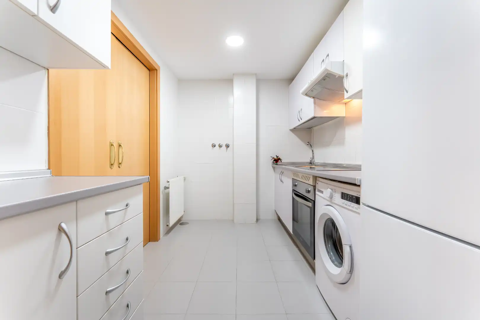 Küche von Wohnung zum Verkauf in Madrid mit Heizung, Abstellraum und Ofen