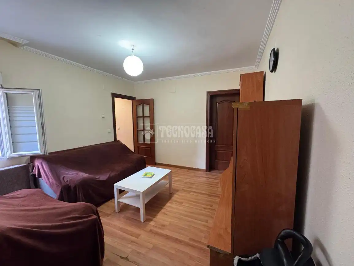 Wohnzimmer von Wohnung zum Verkauf in Palencia mit Heizung, Parkett und Abstellraum