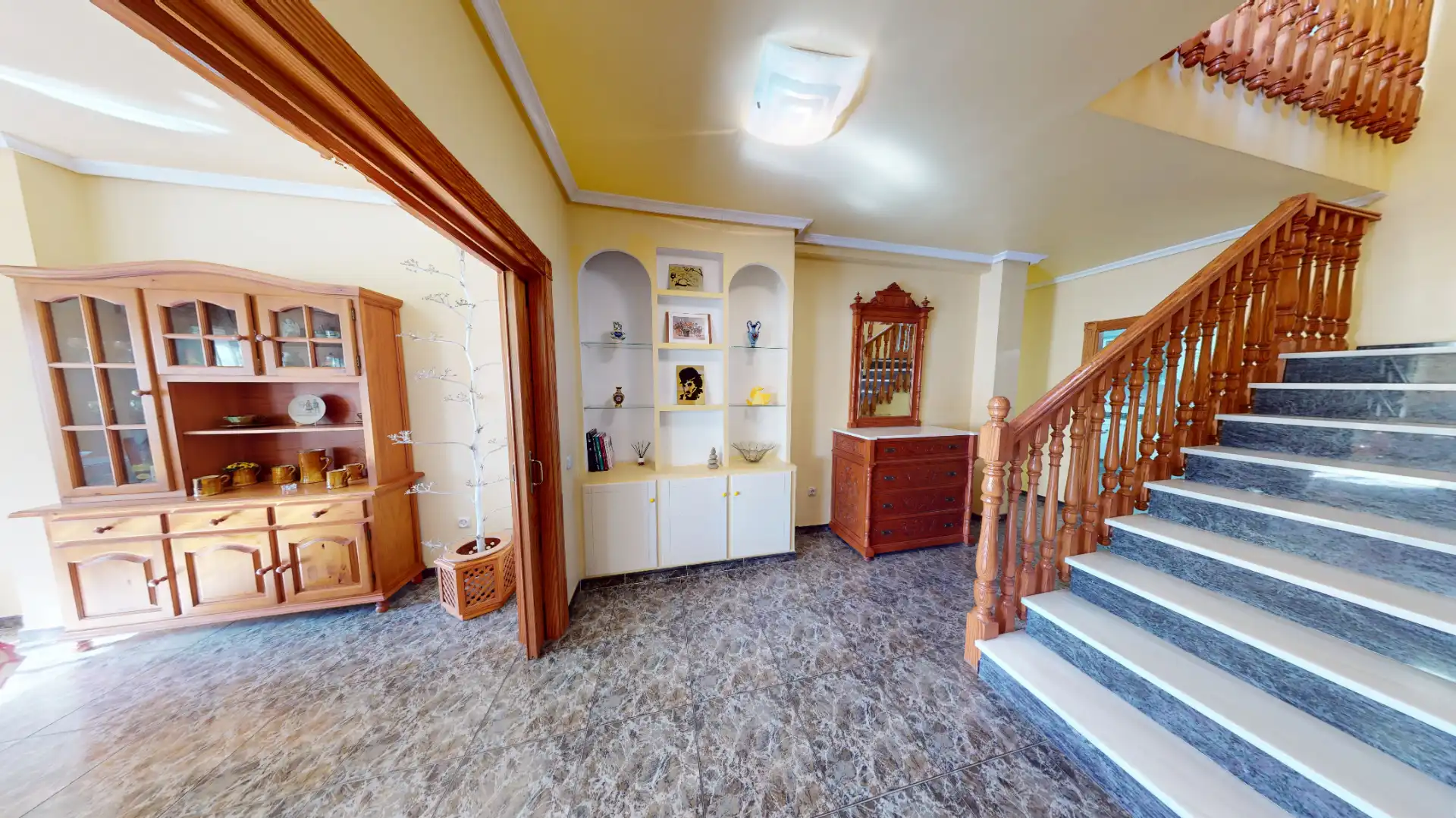 Casa adosada en venta en Almería con Terraza, Amueblado y Horno