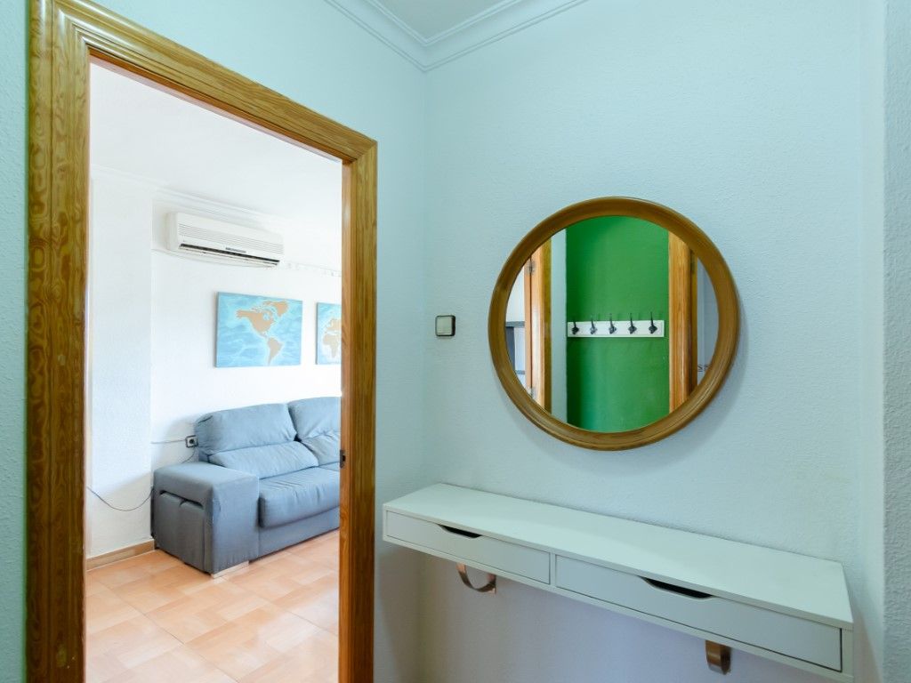 Flat for sale in Cartagena  with Air Conditioner, Furnished and Oven