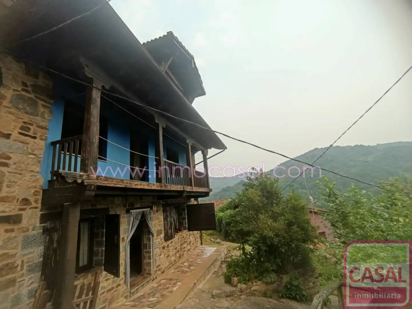 Vista exterior de Casa o chalet en venta en Riosa con Calefacción y Amueblado