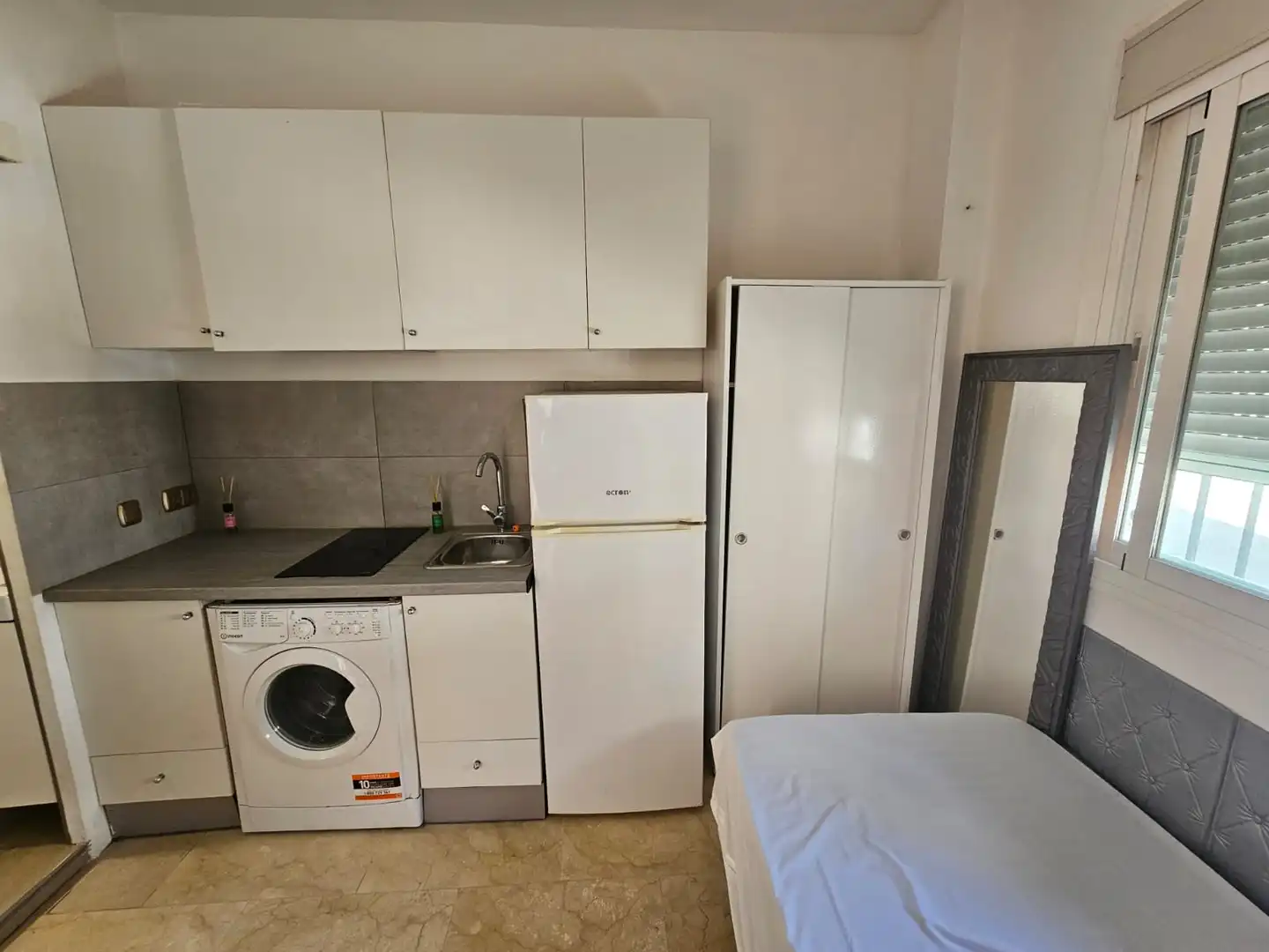Kitchen of Study for rent in Coín  with Furnished, Washing machine and Microwave
