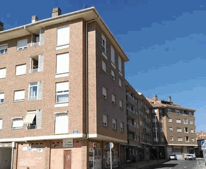 Garaje en venta en ARENAS, Agoncillo