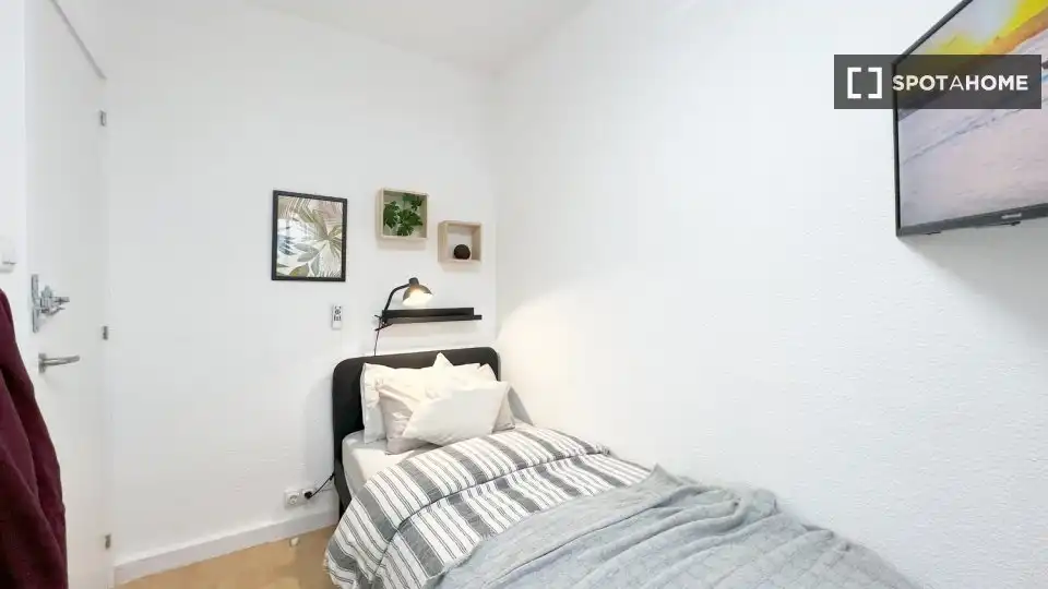Room in Madrid, Madrid
