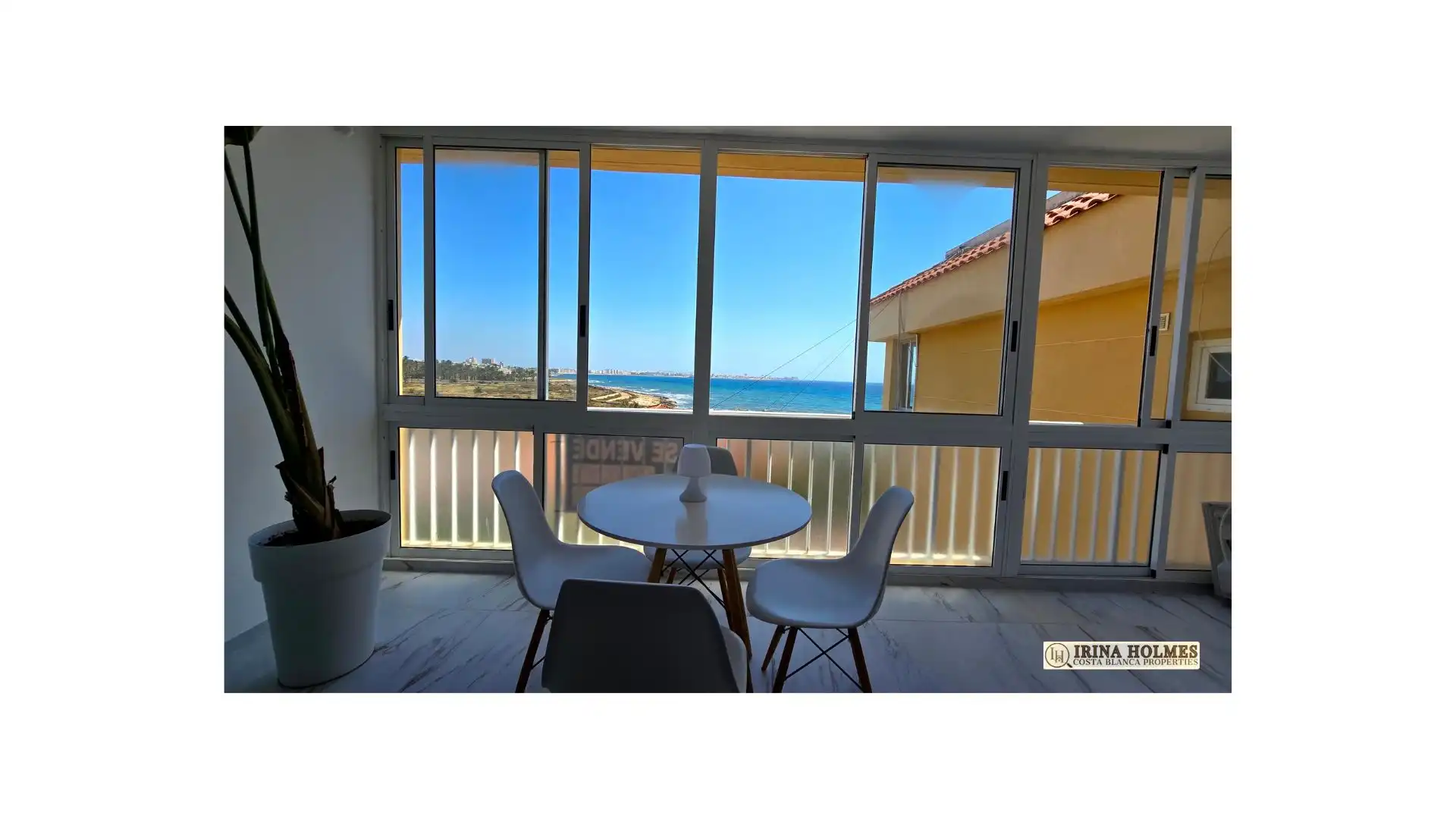 Piso en venta en Torrevieja con Aire acondicionado, Jardín privado y Terraza