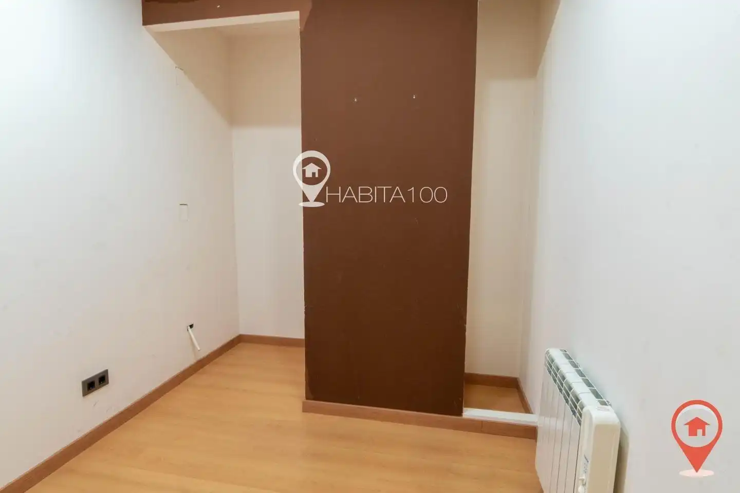 Commercial properties for sale in Cuenca  with Air Conditioner