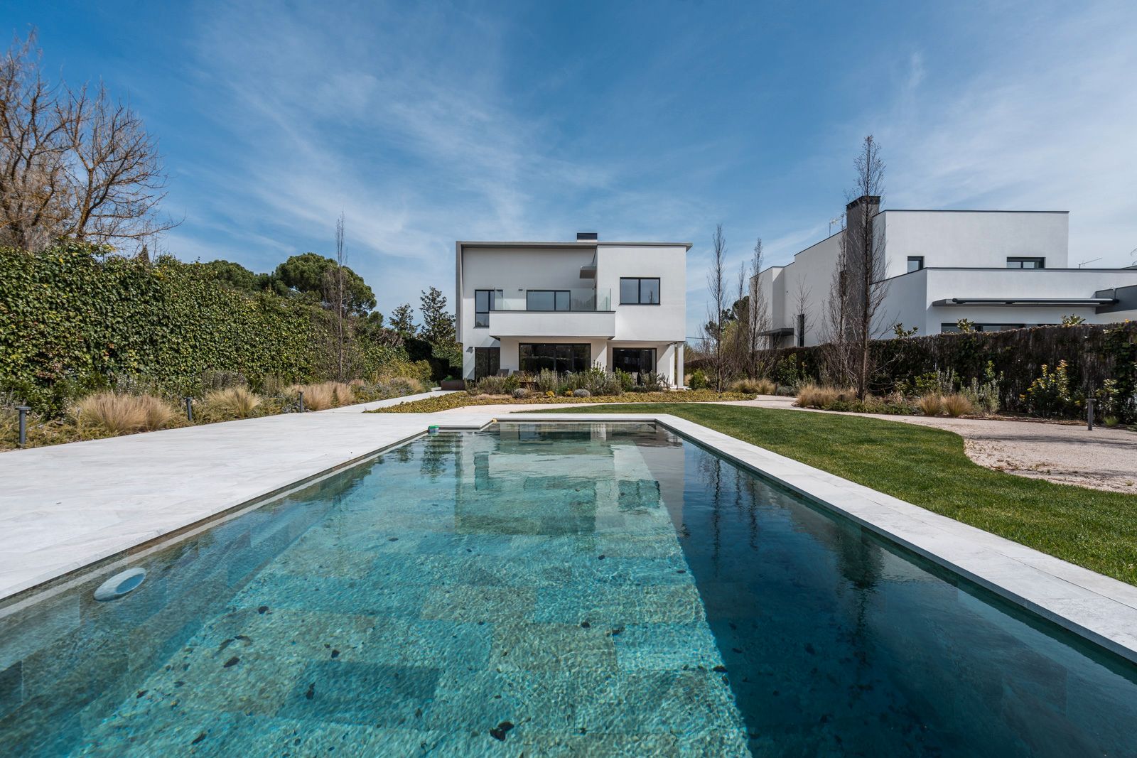 Piscina de Casa o xalet en venda en Villanueva de la Cañada amb Aire condicionat, Calefacció i Jardí privat
