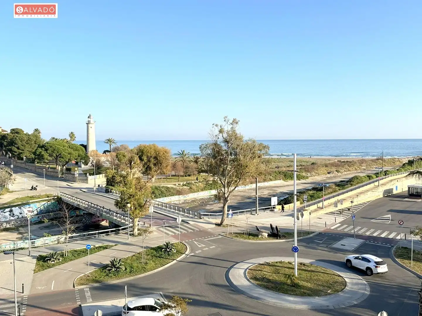 Vista exterior de Piso en venta en Vilanova i la Geltrú con Aire acondicionado, Calefacción y Parquet