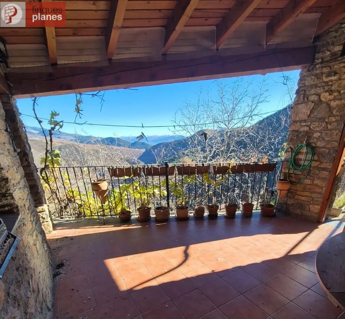 Terrassa de Finca rústica en venda en El Pont de Bar amb Jardí privat, Terrassa i Traster