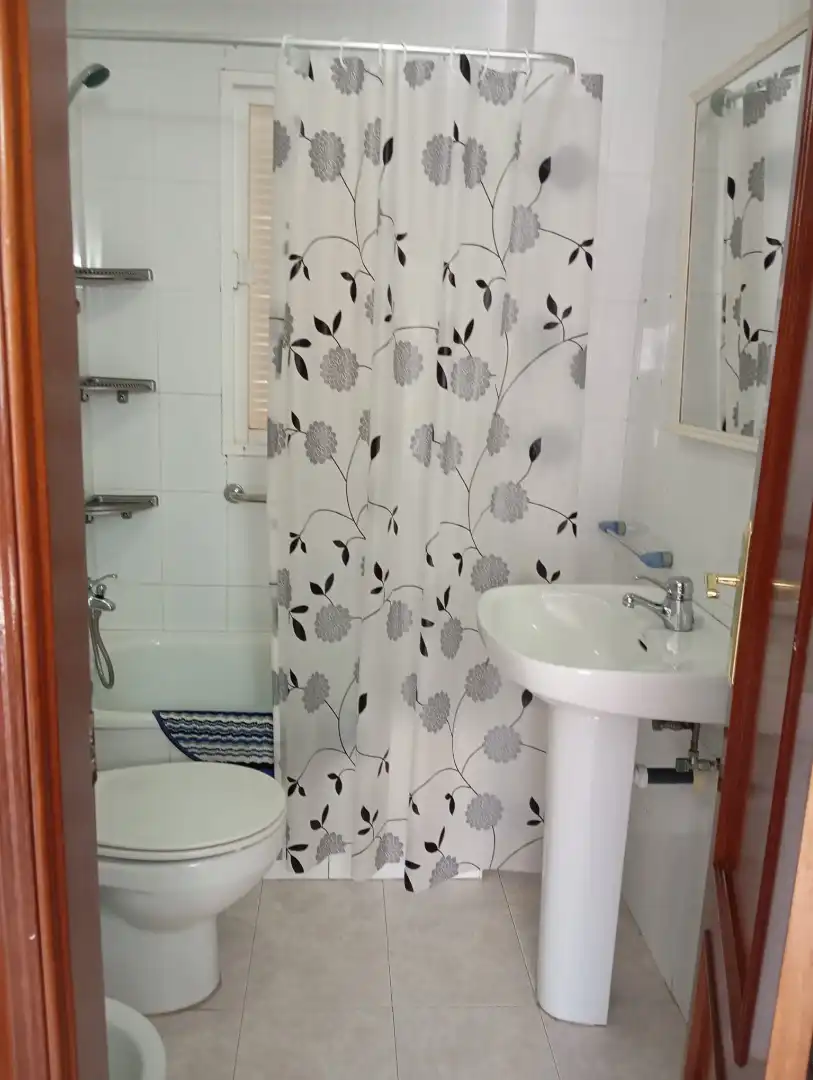 Bany de Apartament en venda en Gualchos amb Aire condicionat, Terrassa i Traster