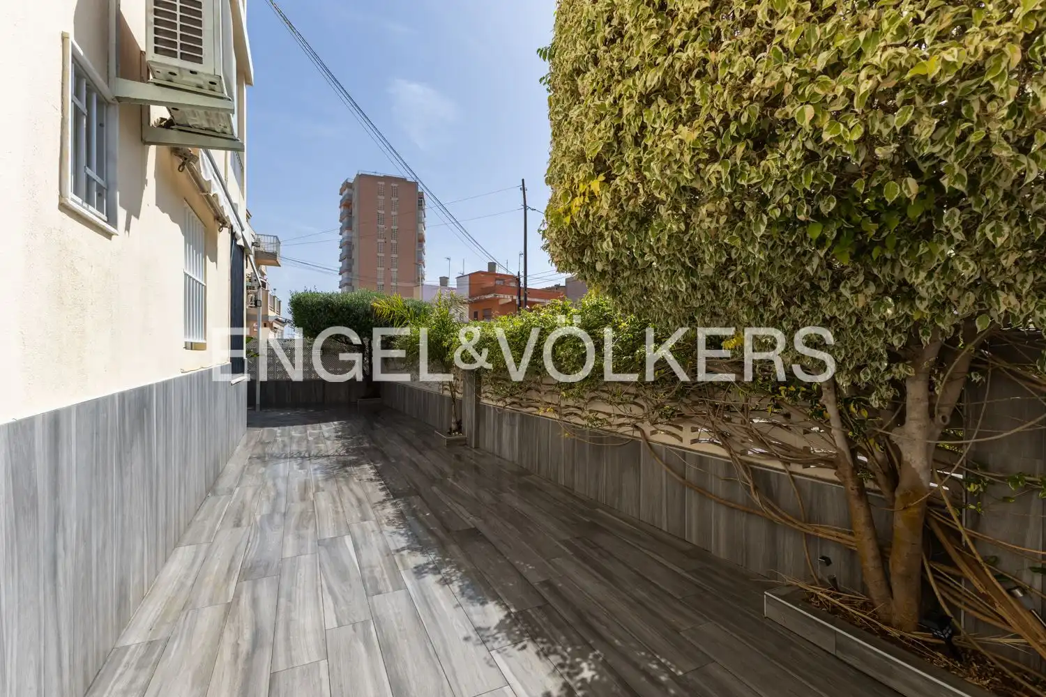 Terrassa de Pis en venda en Sueca amb Aire condicionat, Calefacció i Jardí privat