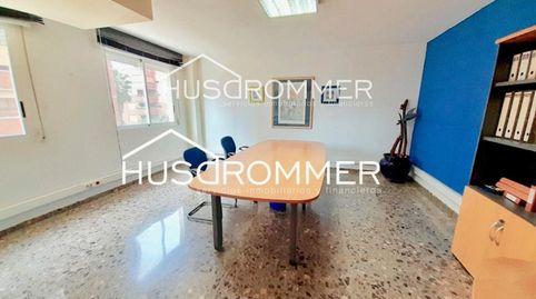 Foto 4 de Oficina de alquiler en Francesc Tàrrega, Piscinas, Vila-real