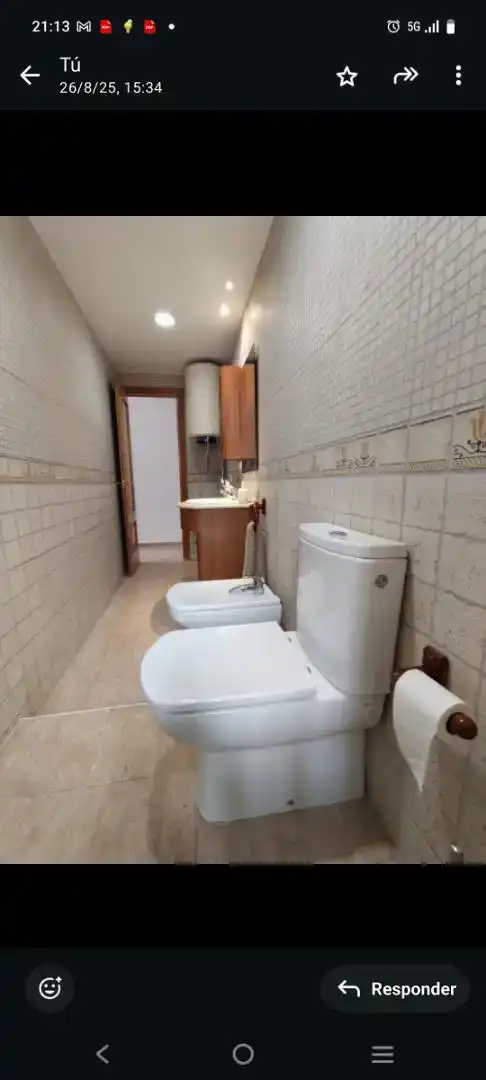 Badezimmer von Wohnung zur Miete in Sueca mit Klimaanlage und Balkon
