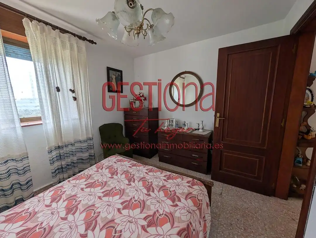 Schlafzimmer von Country house zum Verkauf in Bareyo mit Privatgarten, Terrasse und Balkon