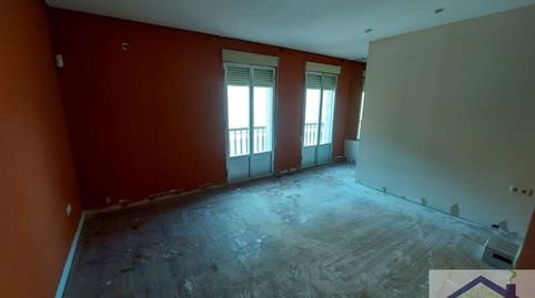 Foto 2 de Piso en venta en Alfredo Calderon, La Carolina, Jaén