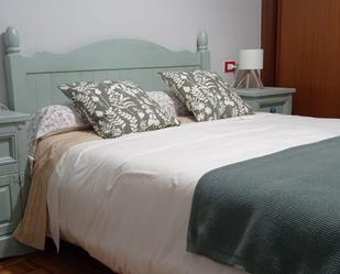 Bedroom of Flat for sale in Oviedo   with Heating, Parquet flooring and Storage room