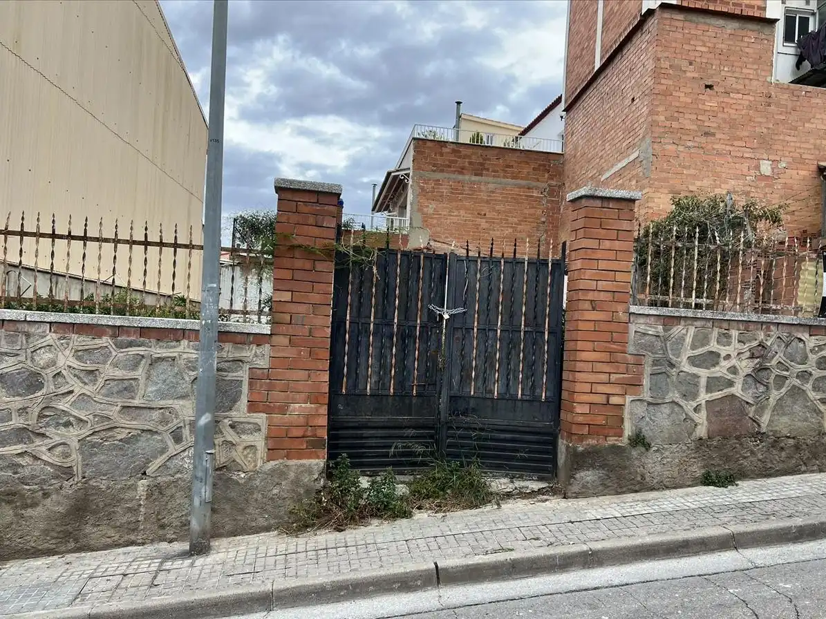 Wohnbaugrundstück zum Verkauf in Carrer d'Alacant, Rubí, Spain 13, imagen 3