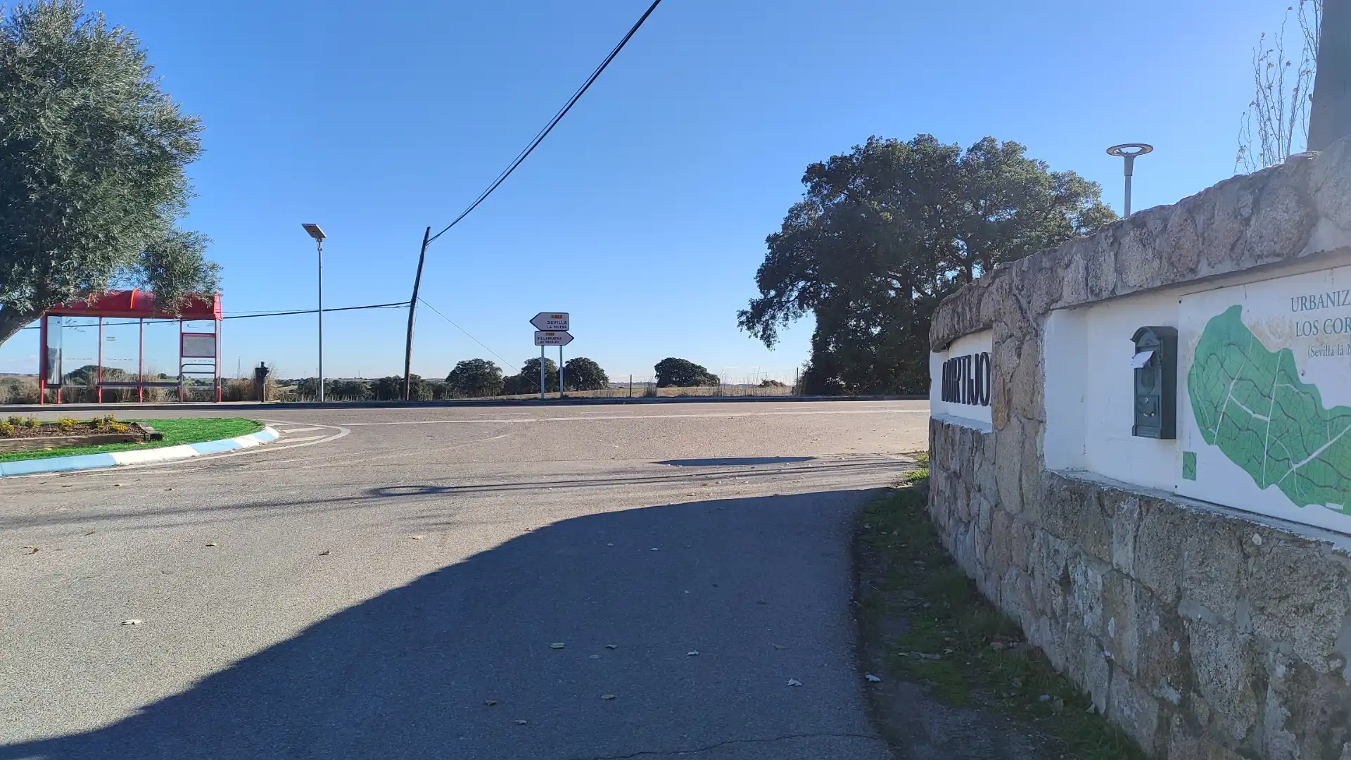 Vista exterior de Casa o chalet en venta en Sevilla la Nueva con Aire acondicionado, Calefacción y Jardín privado