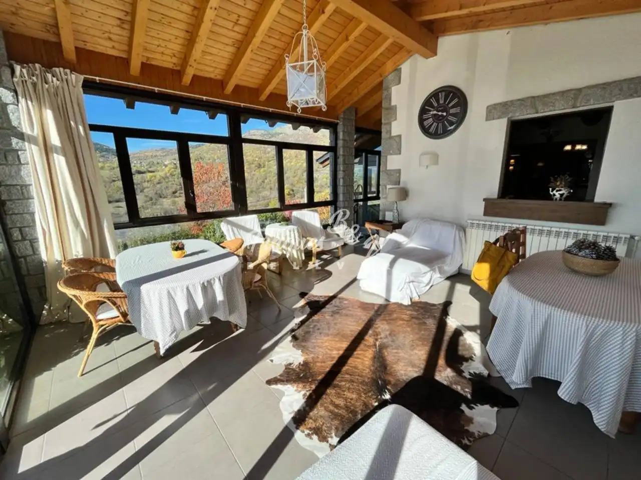 Terrace of Houses for rent in Dorres  with Heating, Private garden and Parquet flooring