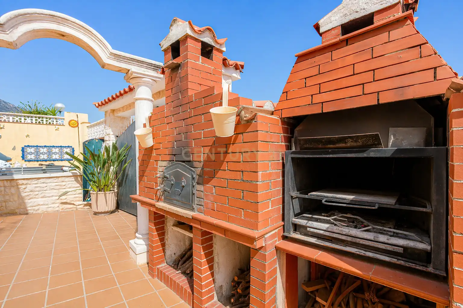 Terraza de Casa adosada en venta en La Nucia con Aire acondicionado, Trastero y Piscina