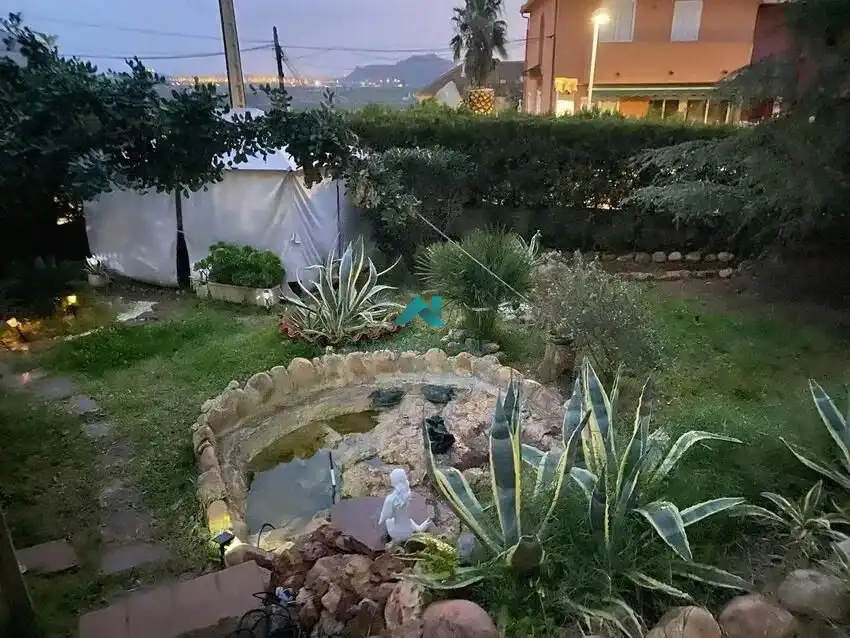 Garten von Wohnung zur Miete in Gilet mit Klimaanlage, Heizung und Privatgarten