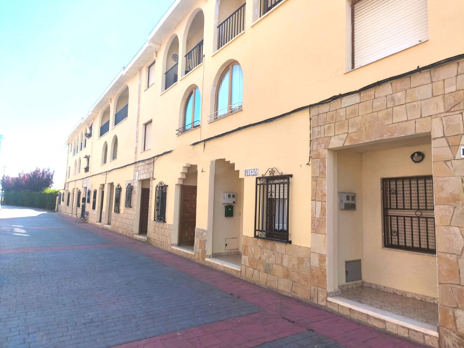 Exterior view of House or chalet for sale in Cihuri  with Heating, Private garden and Terrace