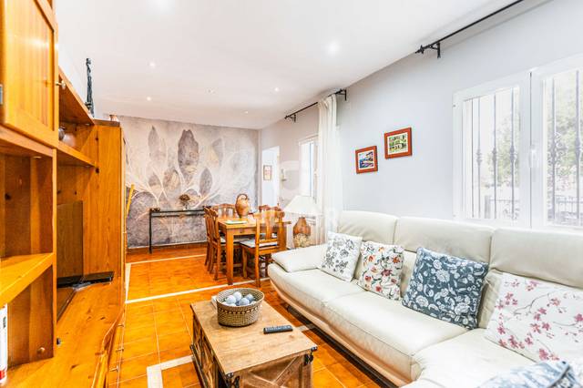 Casa adosada en Venta en Campamento