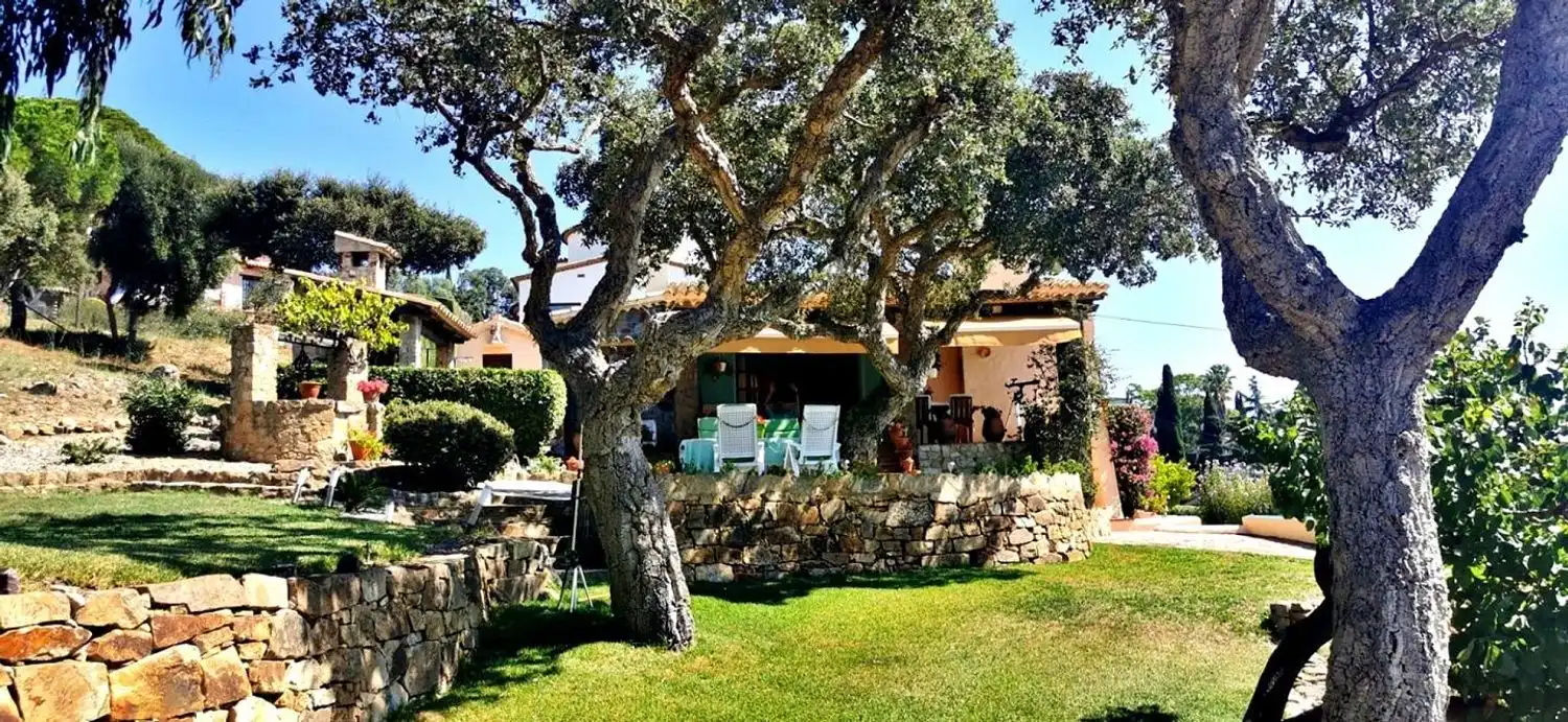 Xalet amb jardí en venda a Calle Pujada Can Manel, imagen 3