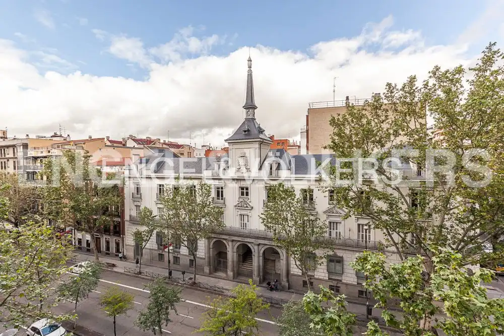 Exterior view of Flat for rent in Madrid  with Air Conditioner, Heating and Balcony