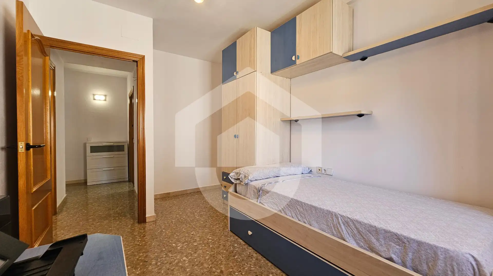 Dormitori de Pis en venda en Barcelona amb Aire condicionat, Terrassa i Moblat