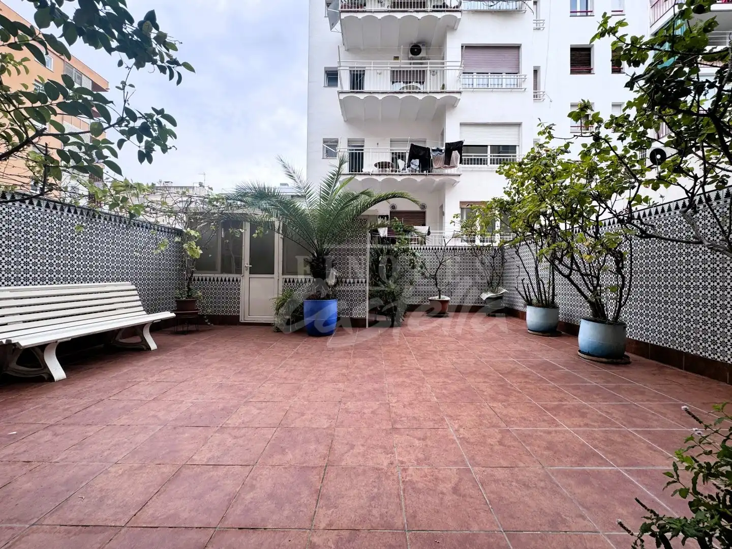 Appartamento con terrazza in vendita a Eixample