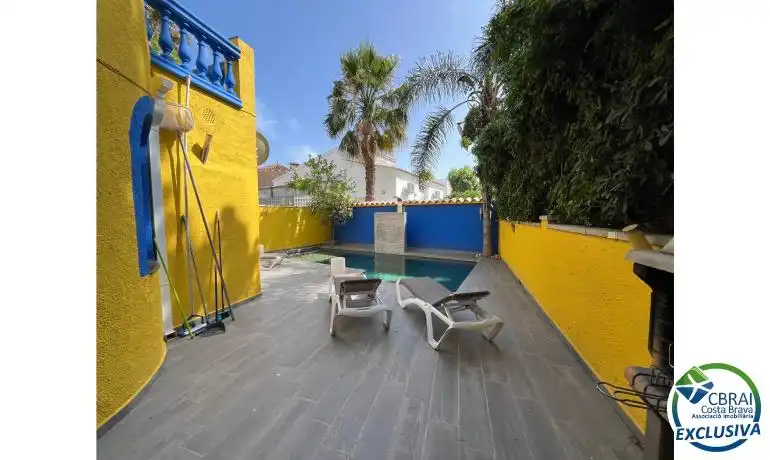 Casa aparellada amb piscina en venda a Carrer Montseny, imagen 26