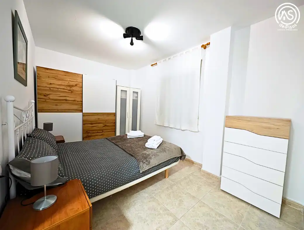Habitación de Apartamento de alquiler en Mont-roig del Camp con Aire acondicionado, Calefacción y Jardín privado