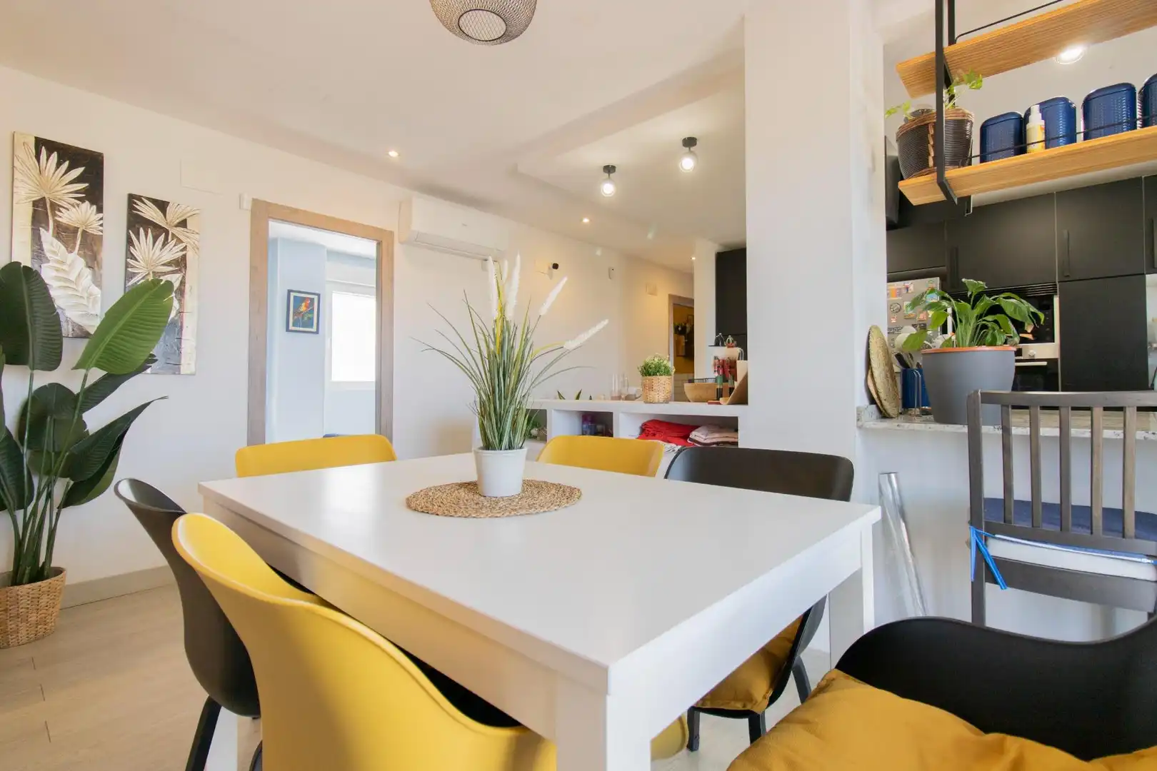 Comedor de Ático en venta en Museros con Aire acondicionado, Terraza y Amueblado