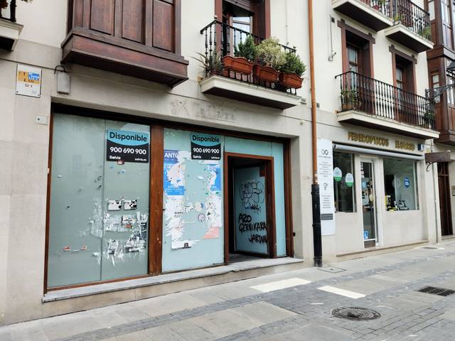 Local comercial en Alquiler en C/ Kampokale en Zumarraga