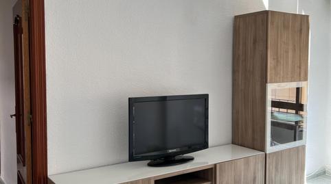 Foto 4 de Piso en venta en  Nicolas Salmeron, Parque Victoria Eugenia, Málaga Capital