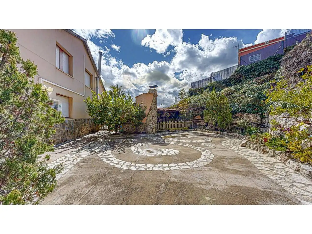 Jardí de Casa o xalet en venda en Corbera de Llobregat amb Aire condicionat, Calefacció i Jardí privat