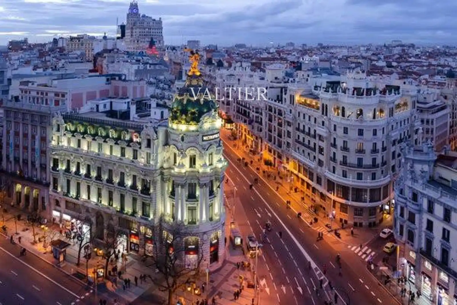 Vista exterior de Piso en venta en Madrid con Aire acondicionado y Amueblado