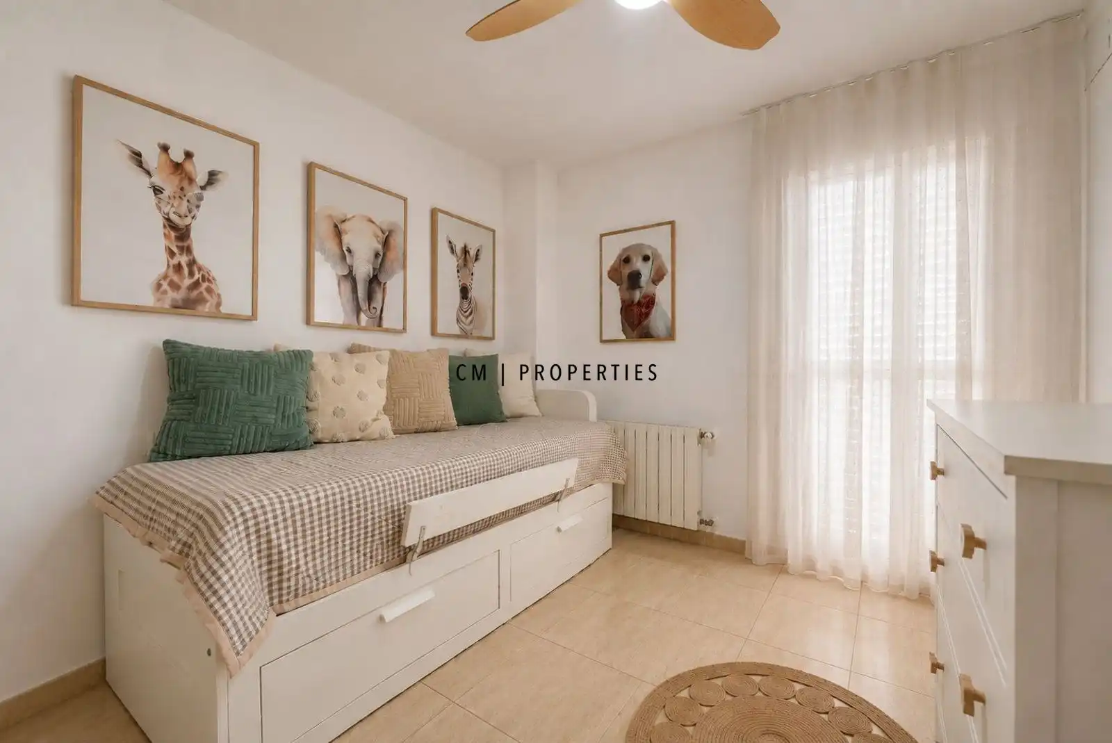 Bedroom of Houses for sale in Moncada  with Air Conditioner, Heating and Terrace