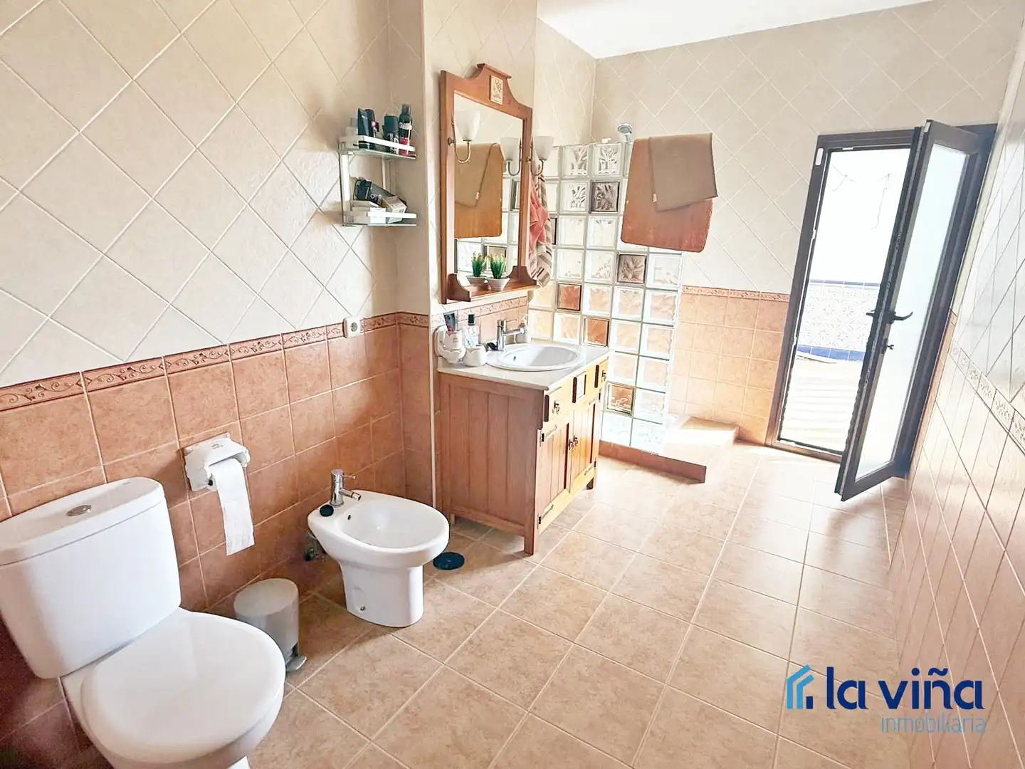 Bany de Casa o xalet en venda en Alameda amb Terrassa i Moblat