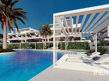 Adosado con piscina en venta en de Denia