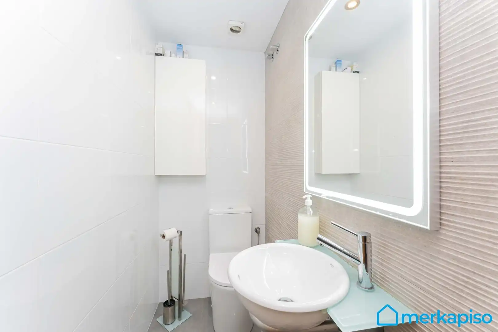 Baño de Casa adosada en venta en Viladecans con Aire acondicionado, Terraza y Balcón