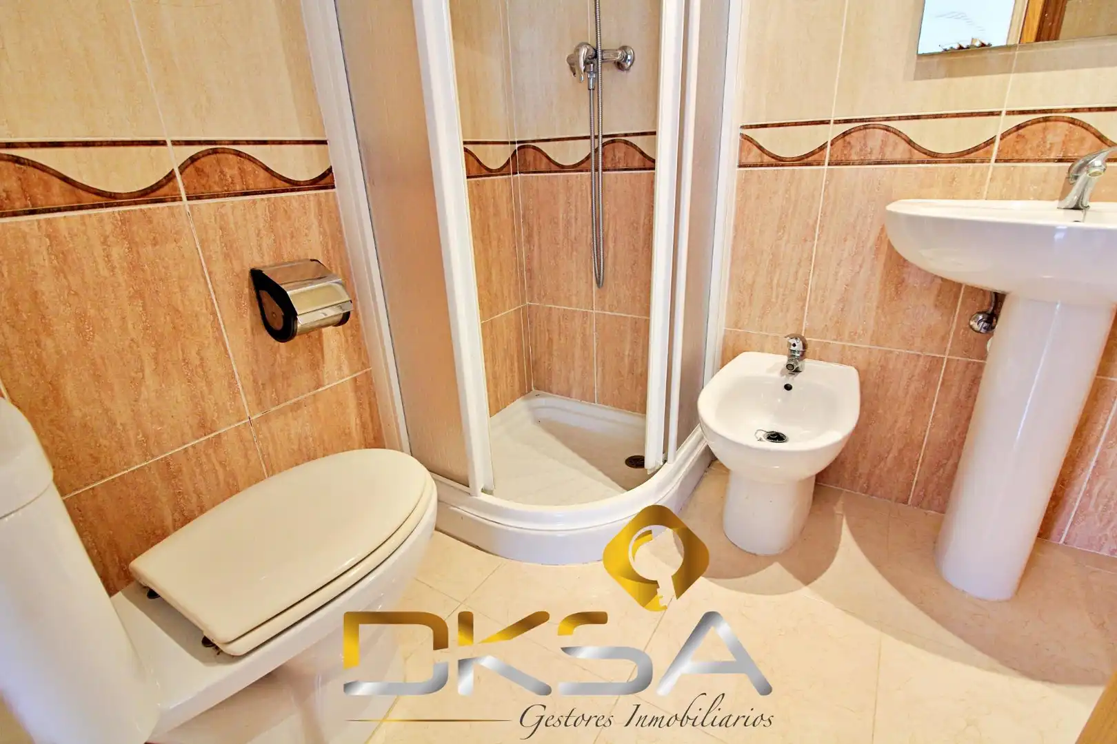 Apartment with pool for sale in Calle AMPLARIES, imagen 32