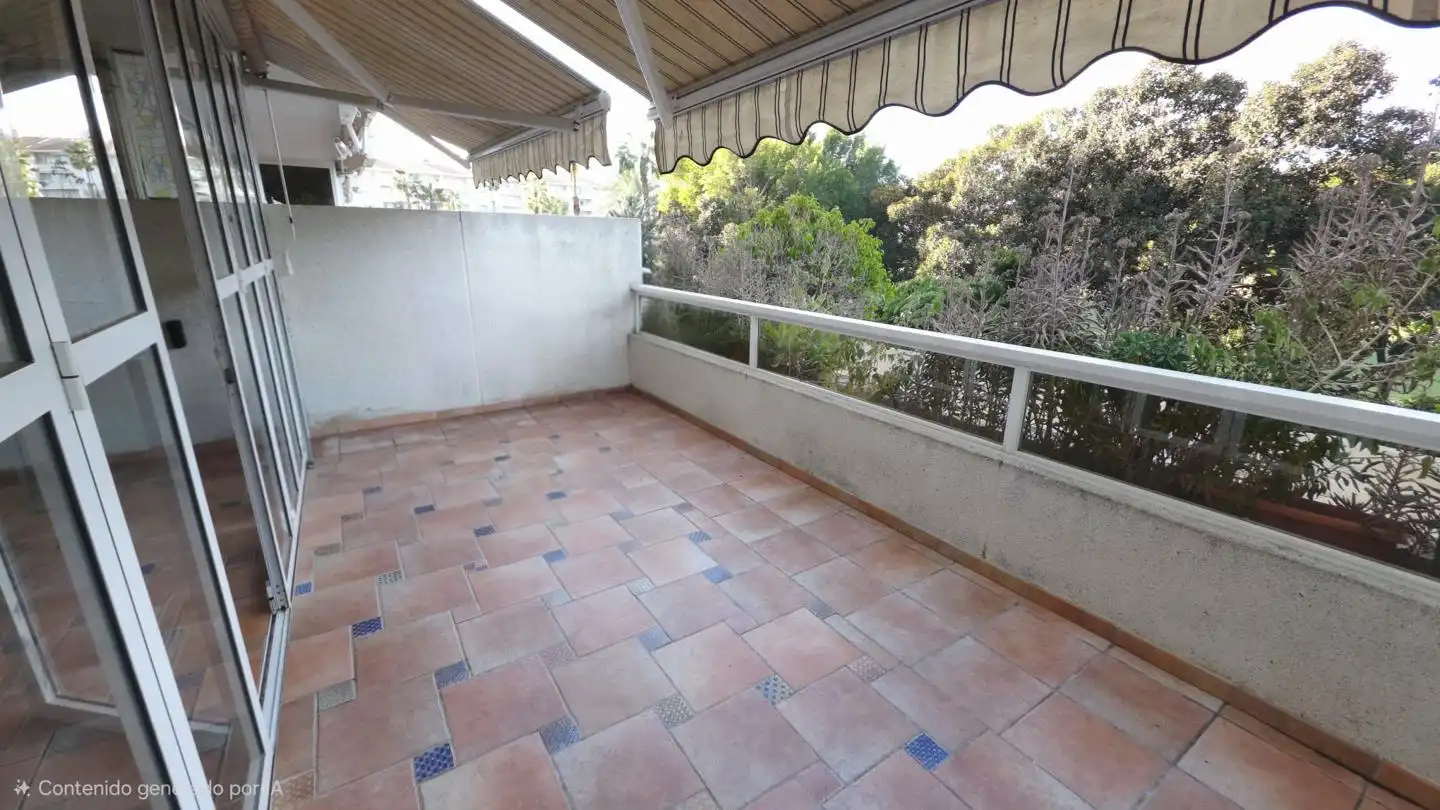 Planta baixa en venda a Pintor Fernando Soria, Alicante Golf
